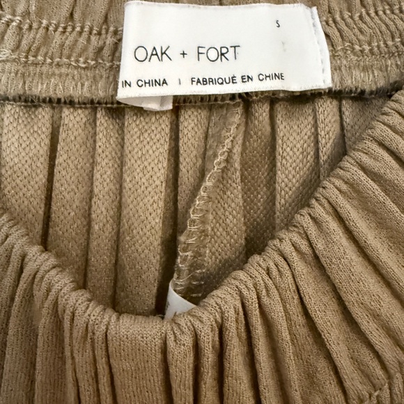 OAK + FORT Pleated Culottes - Picture 3 of 3